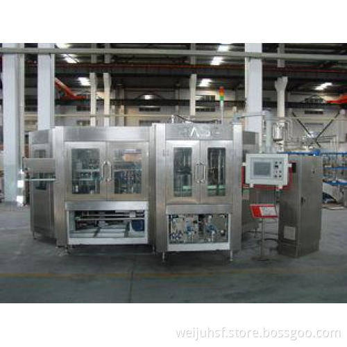 Mineral Water / Cola Carbonated Drink Filling Machine For P